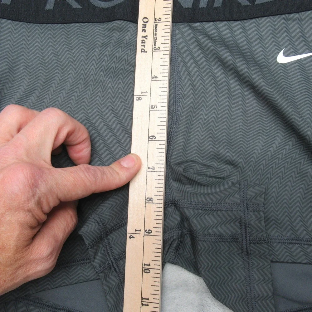 Nike Pro Shorts Women Small Gray Dri-FIT 3 Inch Mid Training‎ Printed $35 NEW
